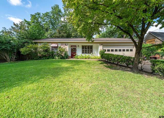 Property at 2641 Chelsea Dr, Tyler, TX 75701, 3 beds, 2 baths