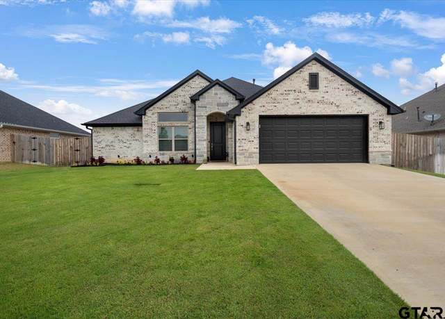 Property at 231 Amanda Ave, Bullard, TX 75757, 3 beds, 2 baths