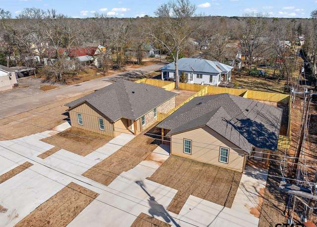 Property at 502-508 Neches Steet, Jacksonville, TX 75766, 8 beds, 8 baths
