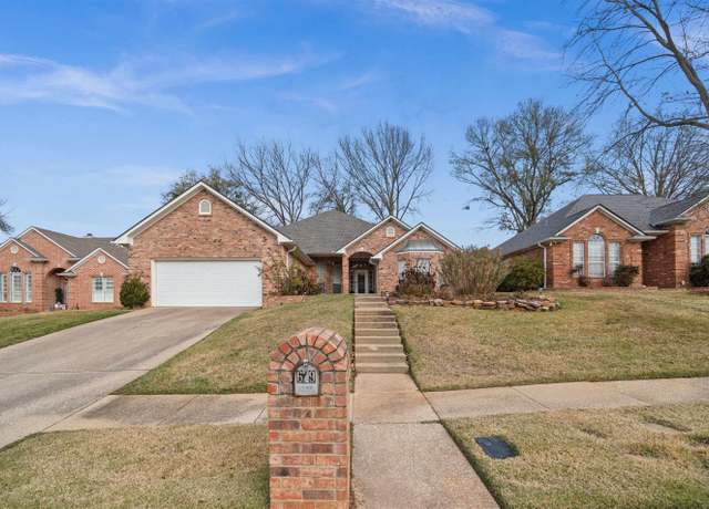 Property at 629 Whiteoak Ln, Tyler, TX 75703, 4 beds, 2 baths