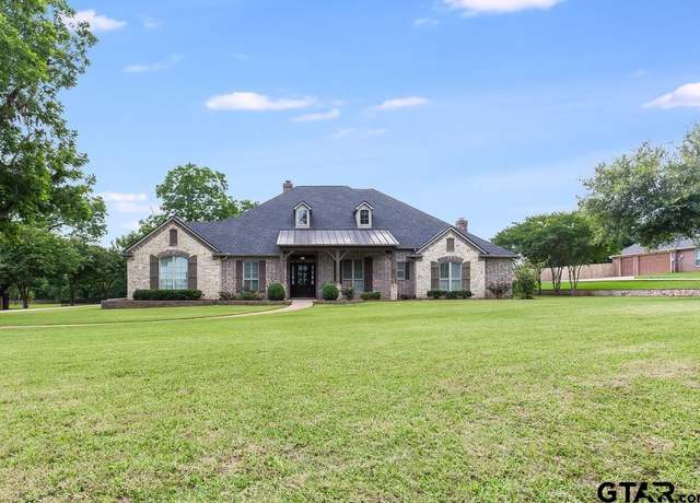 Property at 108 Pecan Valley Dr, Bullard, TX 75757, 4 beds, 2.5 baths