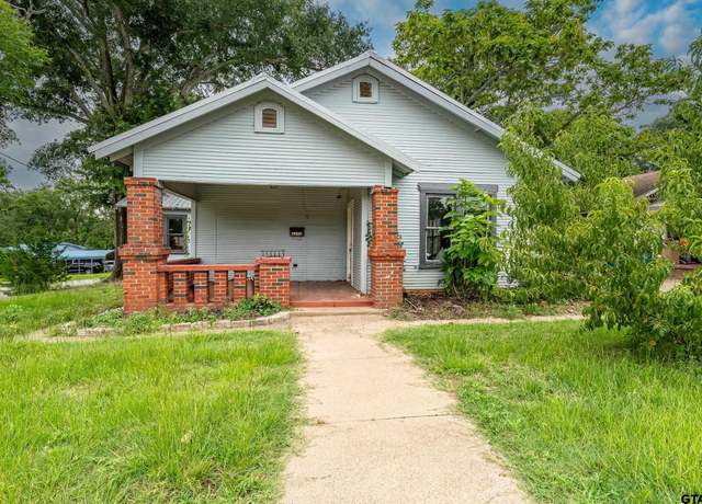 Property at 1001 Sunset Ave, Jacksonville, TX 75766, 3 beds, 1 bath