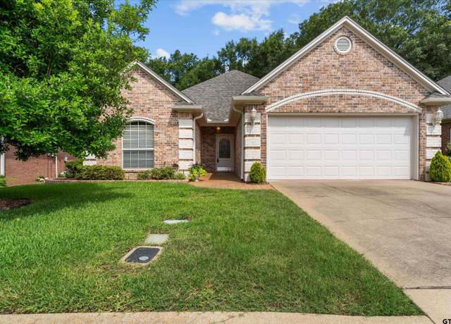 Property at 5706 Hollybrook Dr, Tyler, TX 75703, 2 beds, 2 baths