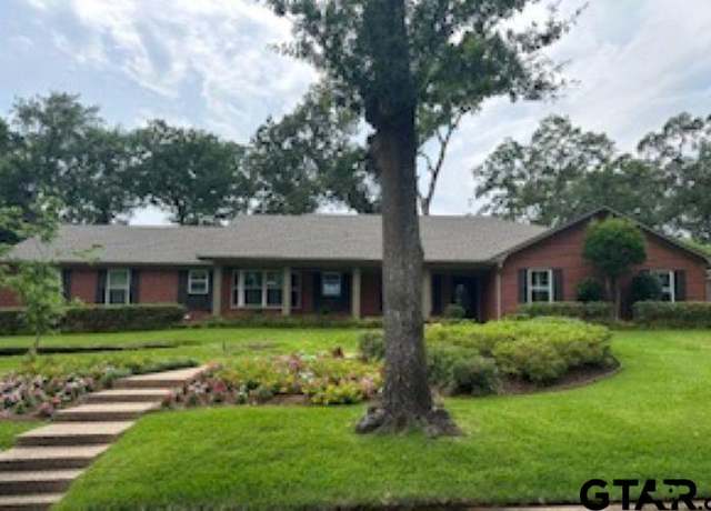 Property at 3333 Woodbine Blvd, Tyler, TX 75701, 4 beds, 2.5 baths
