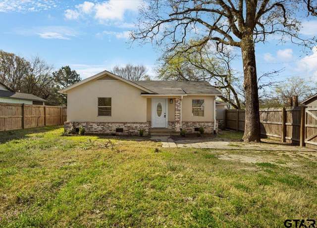 Property at 11925 Garland St, Tyler, TX 75704, 2 beds, 1 bath