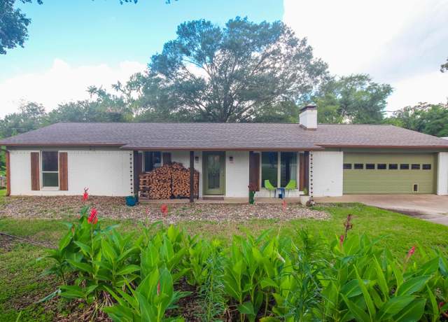 Property at 7546 Hill N Dale Rd, Tyler, TX 75709, 4 beds, 2.5 baths