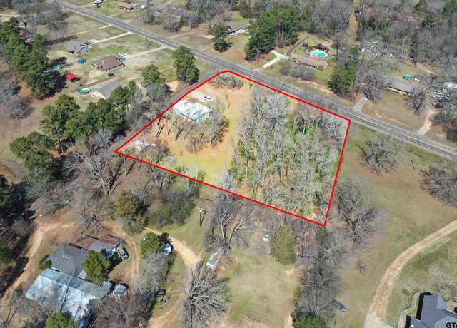 Property at 125 Perkins Rd, Gilmer, TX 75644, 1 bed