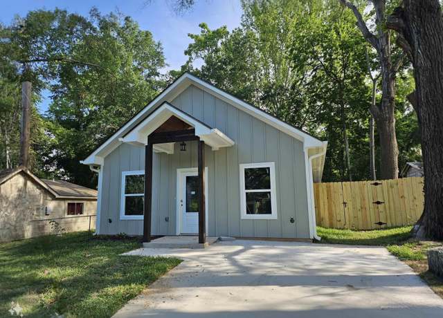 Property at 304 Cottonwood, Overton, TX 75684, 2 beds, 2 baths