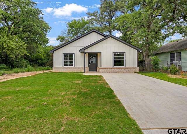 Property at 3115 W Rose St, Tyler, TX 75701, 3 beds, 2 baths