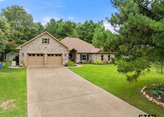 Property at 194 Pack Saddle Rdg, Holly Lake Ranch, TX 75765, 3 beds, 2.5 baths