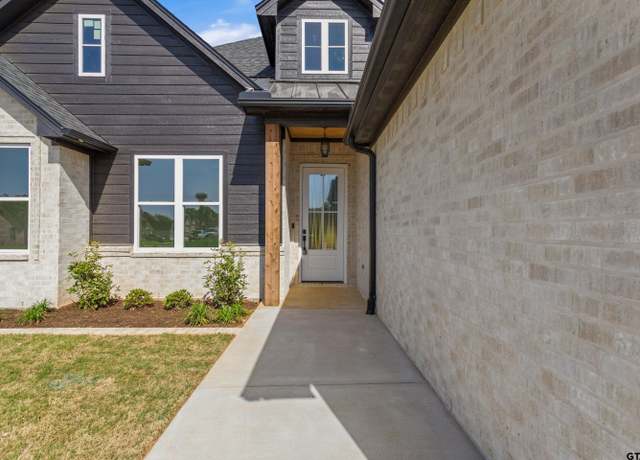 Property at 815 Redwing Way, Whitehouse, TX 75791, 4 beds, 2 baths