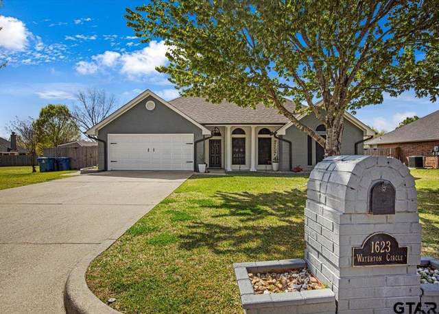 Property at 1623 Waterton, Whitehouse, TX 75791, 4 beds, 2 baths