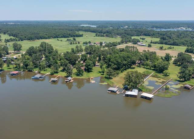 Property at 15606 Mcelroy Rd, Whitehouse, TX 75791
