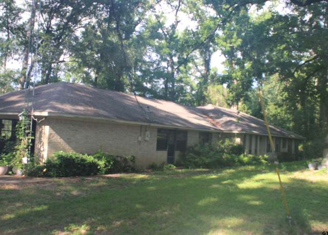 Property at 20312 S Hwy 69, Tyler, TX 75703, 4 beds, 2 baths