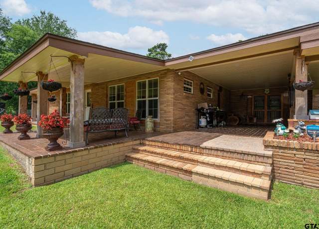 Property at 519 E E WL Doc Dodson Ave, Naples, TX 75568, 4 beds, 2 baths