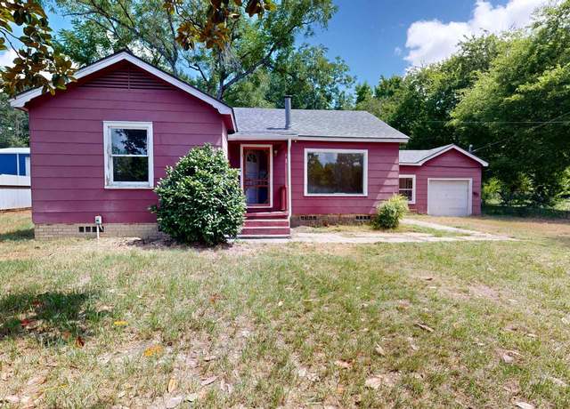 Property at 1245 E US Hwy 80, Mineola, TX 75773, 2 beds, 2 baths
