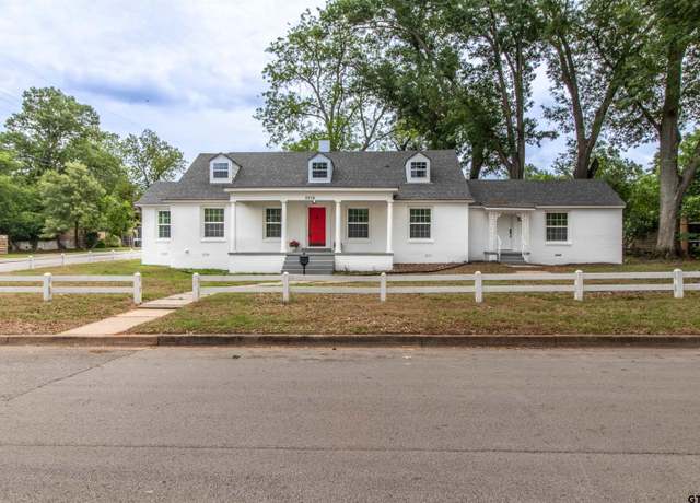 Property at 2016 S Sneed Ave, Tyler, TX 75701, 4 beds, 3 baths