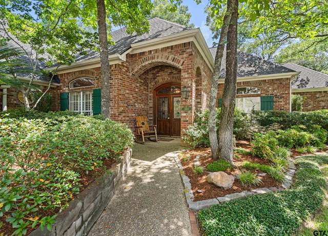 Property at 3634 Rock Creek Dr, Tyler, TX 75707, 3 beds, 2.5 baths