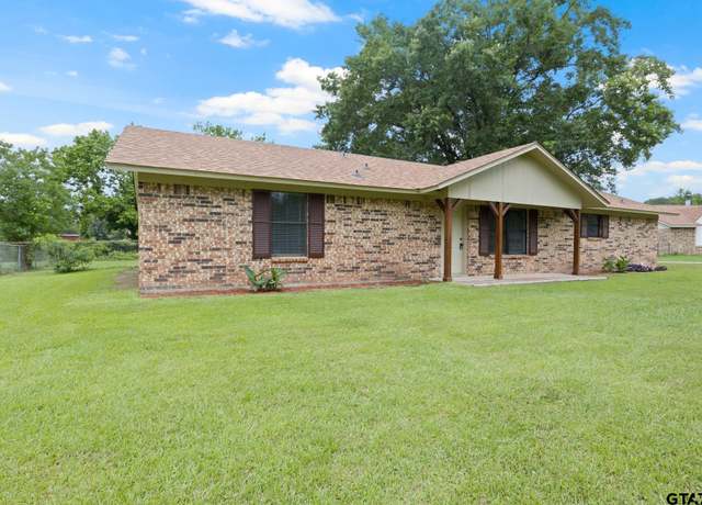Property at 89 County Road 1118, Mt Pleasant, TX 75455, 3 beds, 2 baths