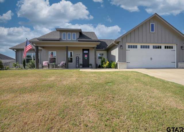 Property at 209 Smith Cir, Lindale, TX 75771, 3 beds, 2 baths