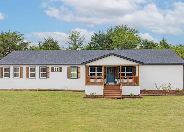 Property at 15081 N Hwy 155, Ore City, TX 75683, 5 beds, 3 baths