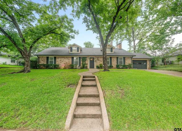 Property at 1018 Pollard Dr, Tyler, TX 75701, 3 beds, 2 baths