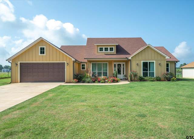 Property at 190 County Road 3602, Bullard, TX 75757, 3 beds, 2.5 baths