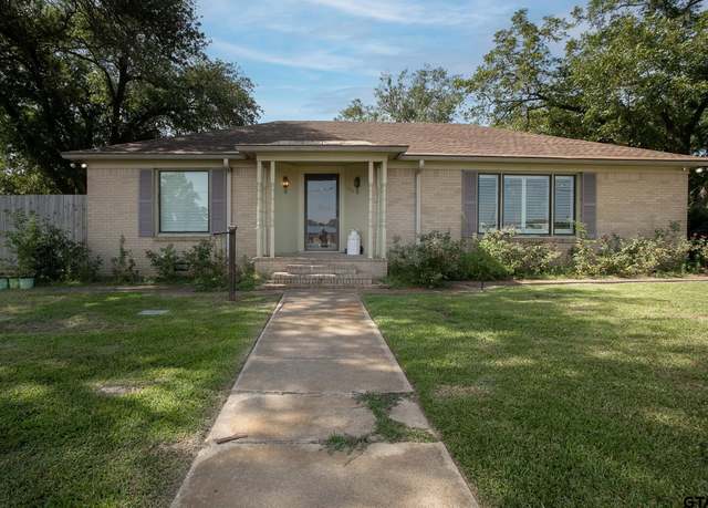 Property at 502 W Hubbard St, Lindale, TX 75771, 3 beds, 2 baths