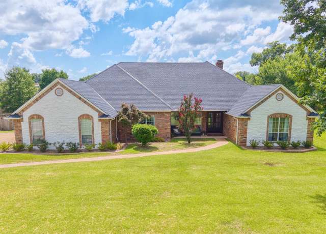 Property at 11228 Marsh Wren Cir, Flint, TX 75762, 4 beds, 2.5 baths