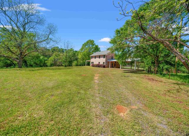 Property at 1707 Cr 4101, Jacksonville, TX 75766, 3 beds, 2 baths