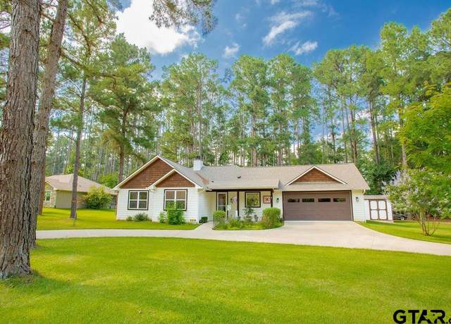 Property at 711 N Green Meadow Trl, Holly Lake Ranch, TX 75765, 3 beds, 2 baths