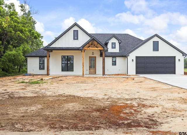 Property at 15714 County Road 436, Lindale, TX 75771, 4 beds, 3 baths