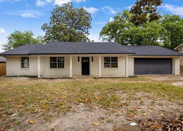 Property at 3125 Autumn Leaves Dr, Tyler, TX 75702, 3 beds, 2 baths