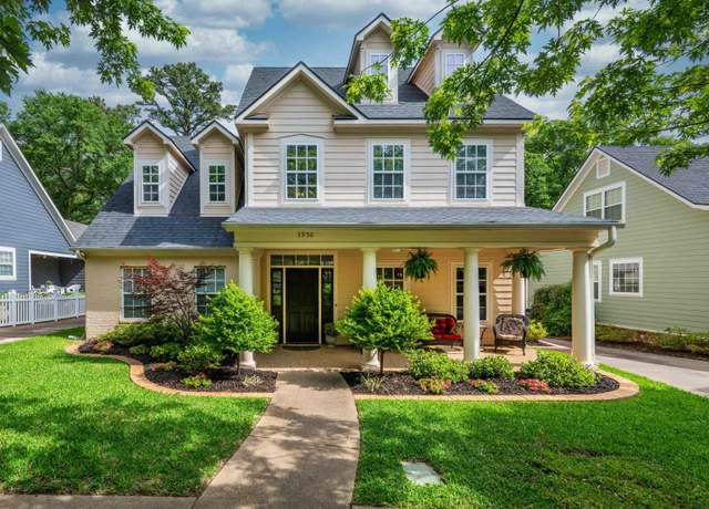 Property at 3950 Hanover Pl, Tyler, TX 75701, 4 beds, 2.5 baths