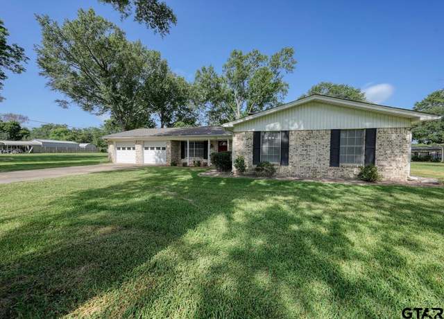 Property at 216 Helen Dr, Lindale, TX 75771, 3 beds, 2 baths