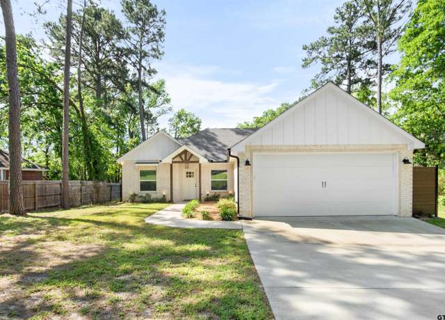 Property at 17207 Mary Martin Dr, Flint, TX 75762, 3 beds, 2 baths