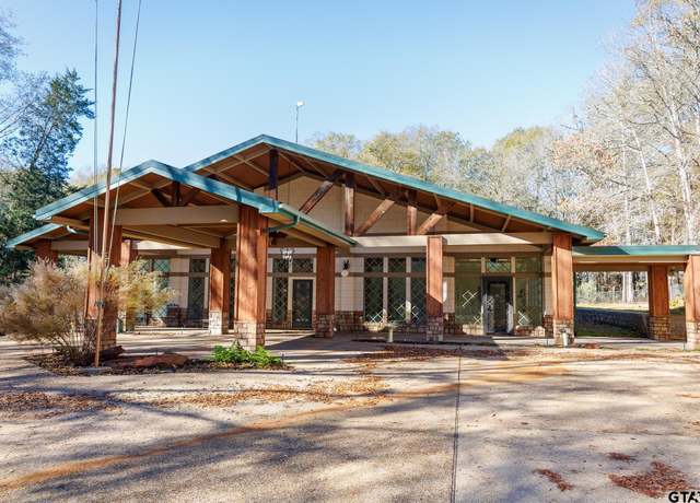 Property at 10724 County Road 2180, Whitehouse, TX 75791, 4 beds, 3 baths