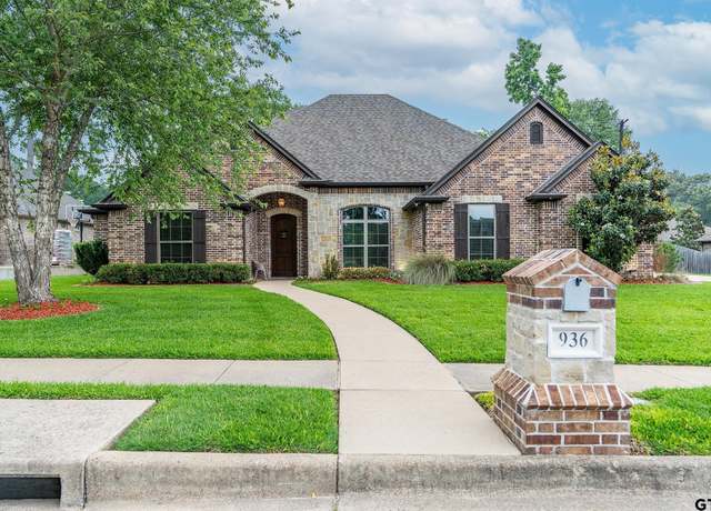 Property at 936 Cambridge Bnd, Tyler, TX 75703, 4 beds, 3 baths