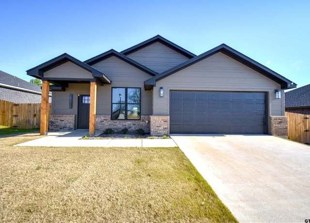Property at 17326 Crossing Cir, Lindale, TX 75771, 3 beds, 2 baths