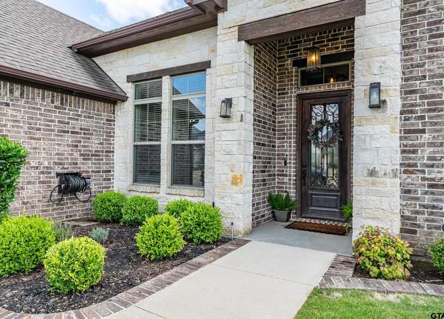 Property at 2921 Guinn Farms Rd, Tyler, TX 75707, 4 beds, 2 baths
