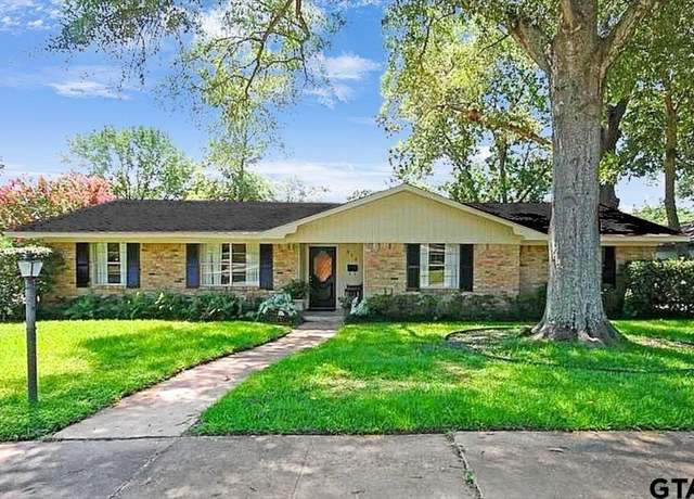 Property at 315 Ridgecrest Dr, Tyler, TX 75701, 3 beds, 2 baths