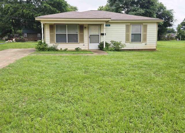 Property at 410 North Main St, Jacksonville, TX 75766, 2 beds, 1 bath