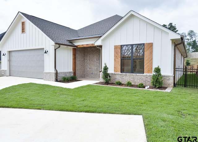 Property at 9244 Villas Ct, Tyler, TX 75703, 3 beds, 3 baths