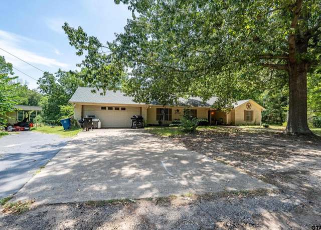 Property at 110 Scott Ave, Quitman, TX 75783, 3 beds, 2.5 baths