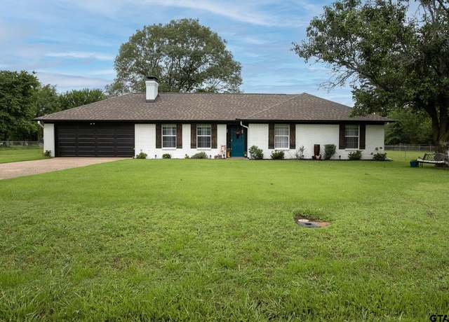 Property at 17238 Pennie Ln, Flint, TX 75762, 3 beds, 2 baths