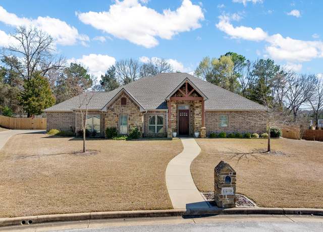 Property at 12265 Jazmin Cir, Flint, TX 75762, 3 beds, 2.5 baths