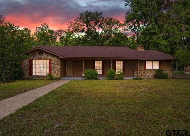 Property at 2932 Orr Dr, Tyler, TX 75702, 3 beds, 2 baths