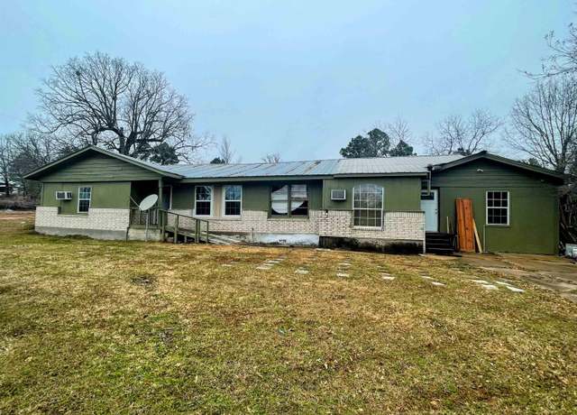 Property at 11011 Fm 2767, Tyler, TX 75708, 4 beds, 4 baths
