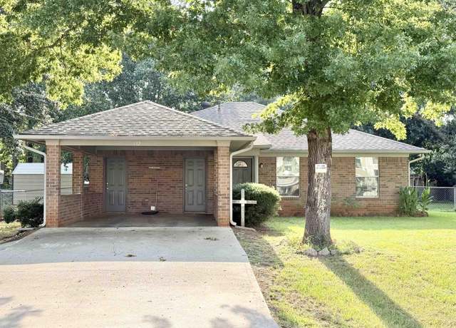 Property at 612 Loop 456 E, Jacksonville, TX 75766, 2 beds, 1 bath