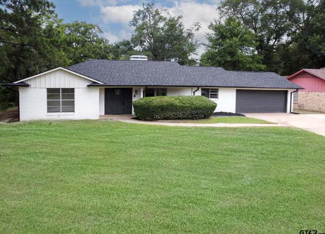 Property at 914 Neches Dr, Tyler, TX 75702, 3 beds, 2 baths